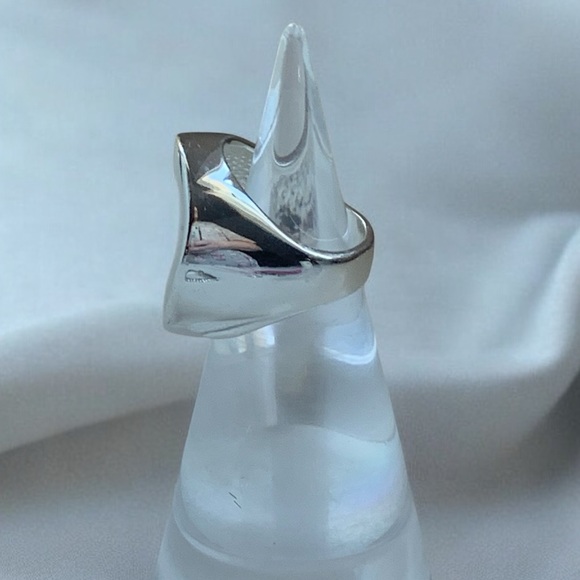 Modernist Open Work Silver Plated Chunky Fashion Ring Costume Jewelry NEW - Picture 6 of 7